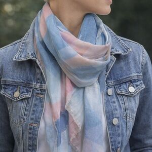 Blue & Soft Pink Toned Shaded  Abstract Brush Stroke Print Women's Scarf